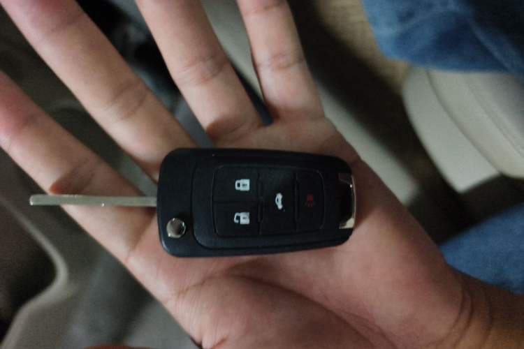 Used Chevrolet Malibu 2013 2.0L Automatic Comfort Edition Vehicle Key