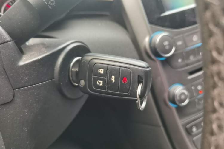 Used Chevrolet Malibu 2013 2.4L Automatic Luxury Edition Vehicle Key