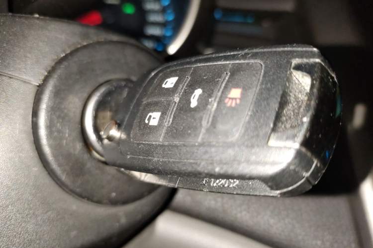 Used Chevrolet Malibu 2013 2.0L Automatic Luxury Edition Vehicle Key