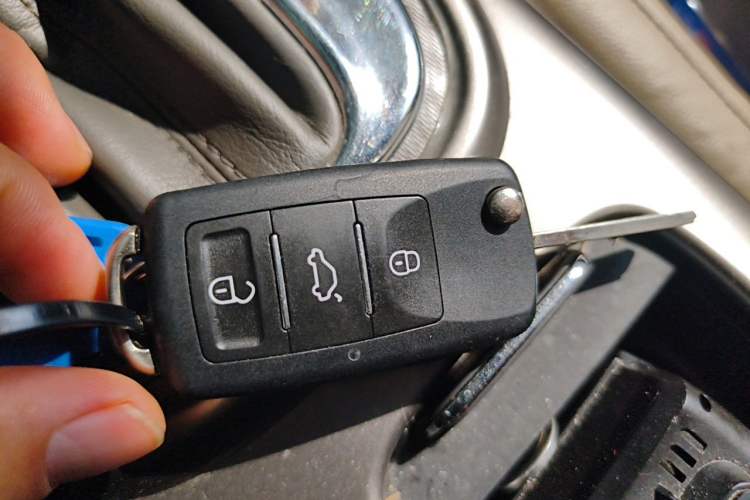 Used Chevrolet Malibu 2013 2.4L Automatic Luxury Edition Vehicle Key