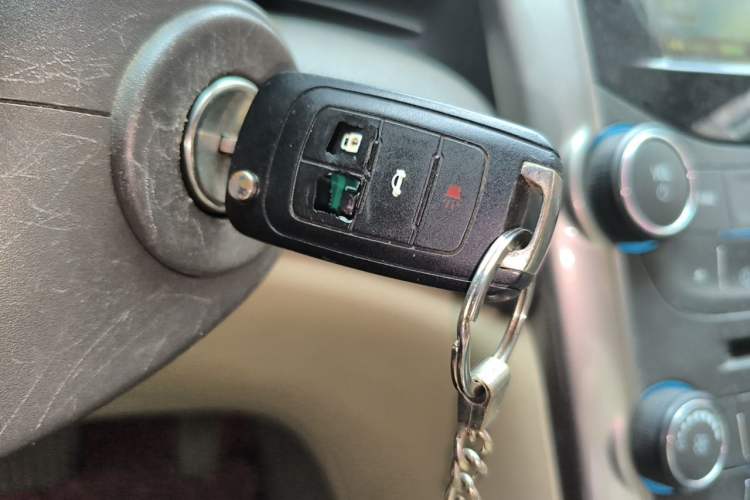 Used Chevrolet Malibu 2013 2.0L Automatic Comfort Edition Vehicle Key