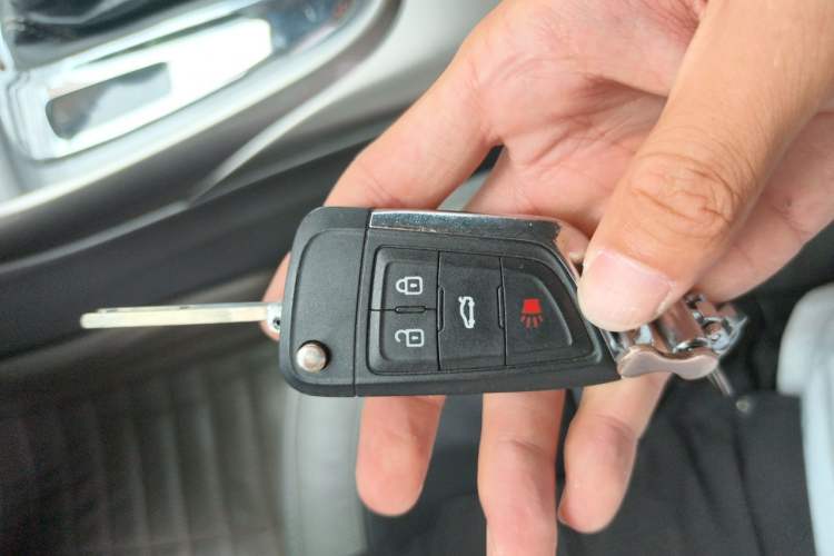 Used Chevrolet Malibu 2013 2.0L Automatic Luxury Edition Vehicle Key