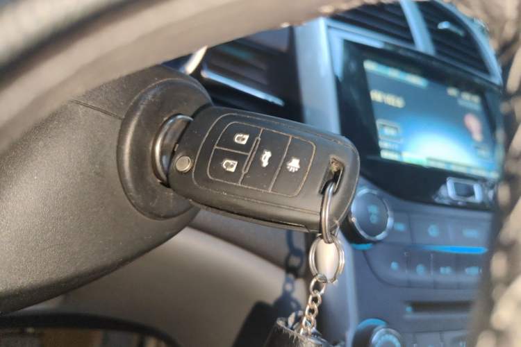 Used Chevrolet Malibu 2013 2.4L Automatic Luxury Edition Vehicle Key
