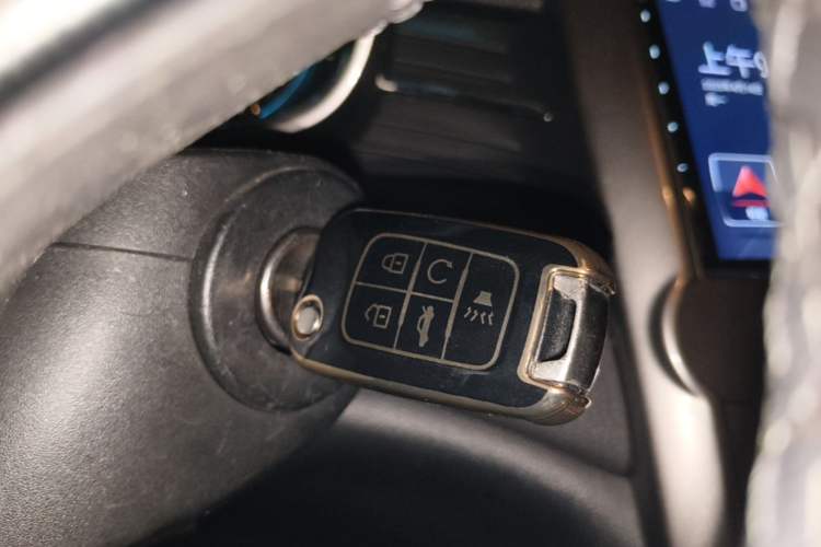 Used Chevrolet Malibu 2013 1.6T Automatic Luxury Edition Vehicle Key