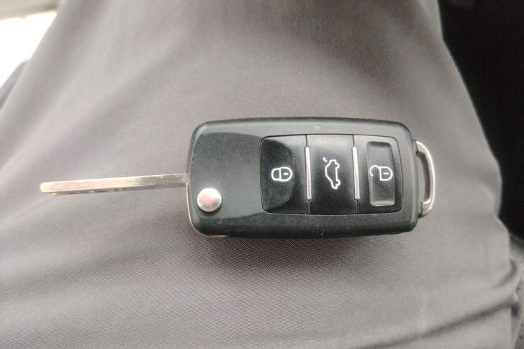 Used Chevrolet Malibu 2013 1.6T Automatic Comfort Edition Vehicle Key