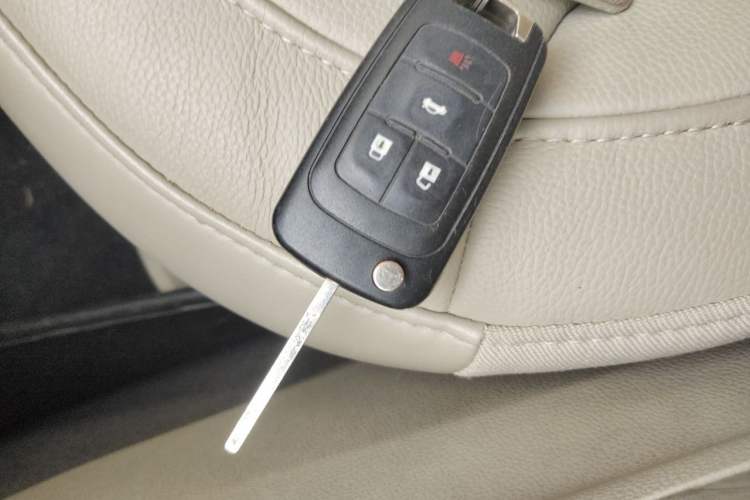 Used Chevrolet Malibu 2013 2.0L Automatic Luxury Edition Vehicle Key