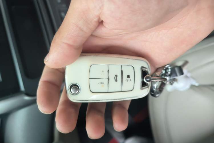 Used Chevrolet Malibu 2013 2.0L Automatic Luxury Edition Vehicle Key