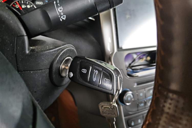 Used Chevrolet Malibu 2013 2.0L Automatic Luxury Edition Vehicle Key