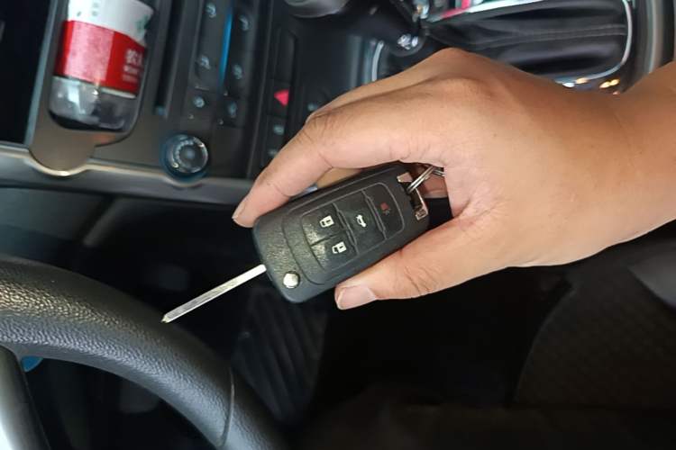 Used Chevrolet Malibu 2013 1.6T Automatic Comfort Edition Vehicle Key