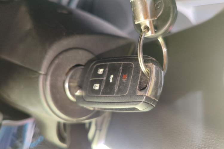 Used Chevrolet Malibu 2013 1.6T Automatic Comfort Edition Vehicle Key