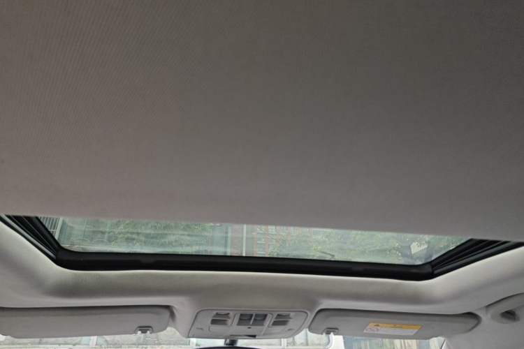 Used Chevrolet Malibu 2013 2.4L Automatic Luxury Edition Headliner