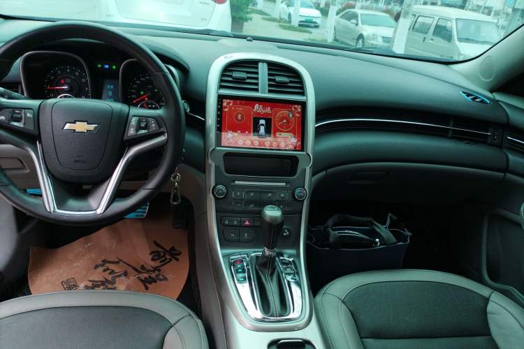 Used Chevrolet Malibu 2014 2.4L Automatic Luxury Edition Audio And AC Panel