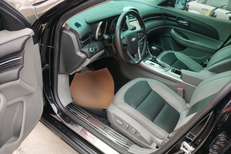Used Chevrolet Malibu 2014 2.4L Automatic Luxury Edition Driver Seat