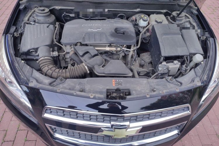 Used Chevrolet Malibu 2014 2.0L Automatic Comfort Edition Engine Bay