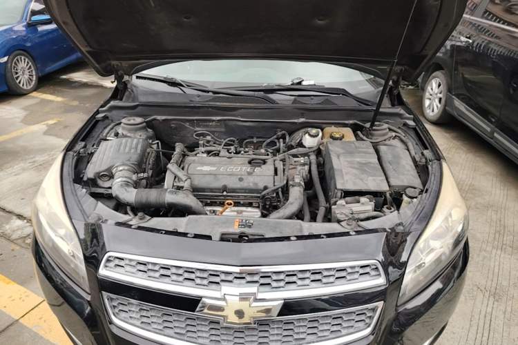 Used Chevrolet Malibu 2014 1.6T Automatic Comfort Edition Engine Bay