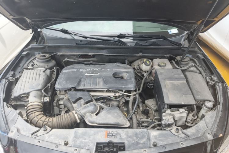 Used Chevrolet Malibu 2014 2.0L Automatic Luxury Edition Engine Bay