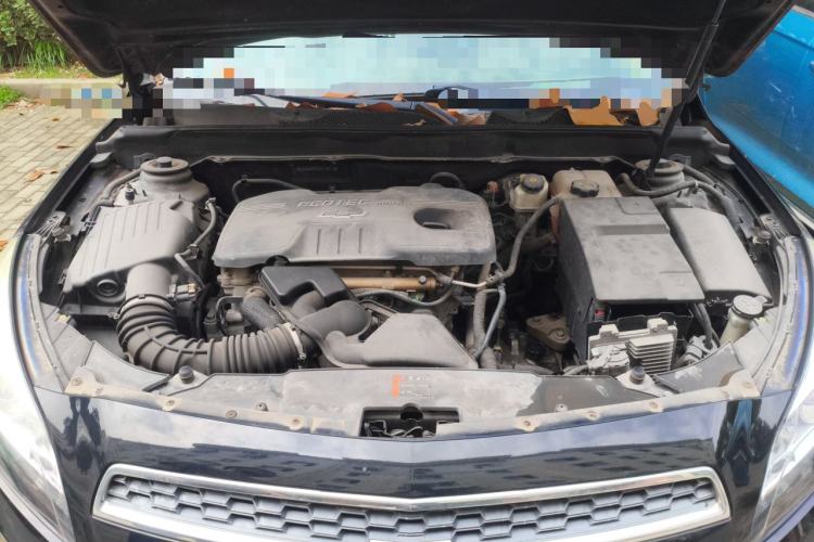 Used Chevrolet Malibu 2014 2.0L Automatic Comfort Edition Engine Bay