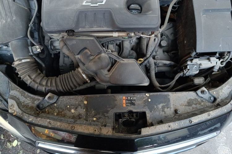 Used Chevrolet Malibu 2014 2.0L Automatic Luxury Edition Engine Bay