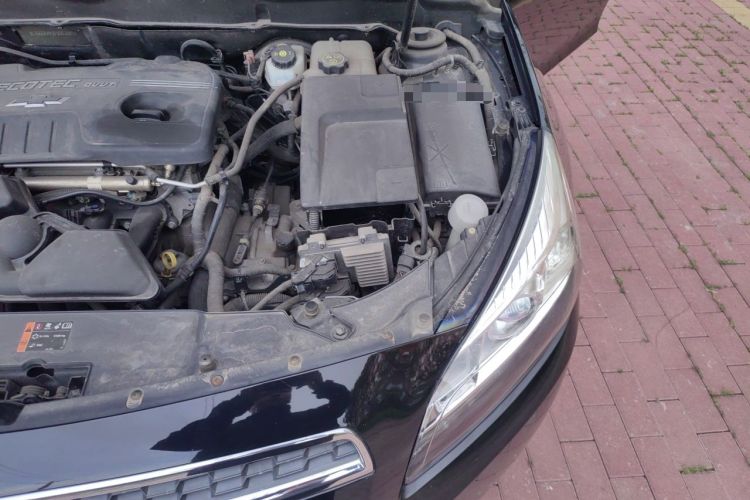 Used Chevrolet Malibu 2014 2.0L Automatic Comfort Edition Engine Bay Left