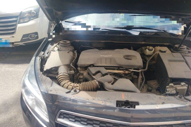 Used Chevrolet Malibu 2014 2.0L Automatic Luxury Edition Engine Bay Right