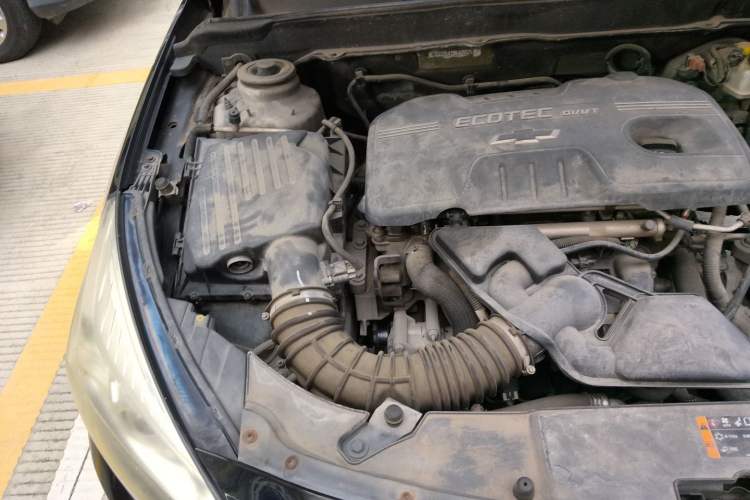 Used Chevrolet Malibu 2014 2.0L Automatic Comfort Edition Engine Bay Right