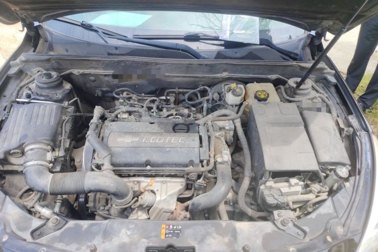 Used Chevrolet Malibu 2014 1.6T Automatic Comfort Edition Engine Bay