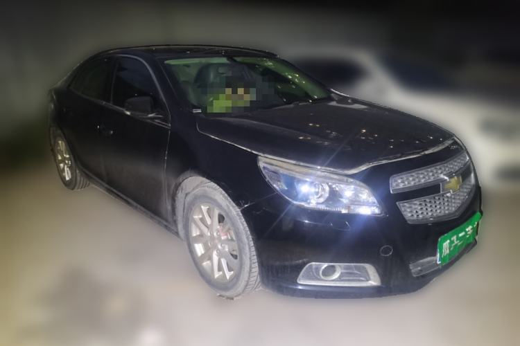 Used Chevrolet Malibu 2014 2.0L Automatic Luxury Edition Front Right 45 Deg