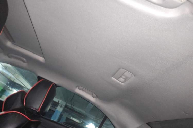 Used Chevrolet Malibu 2014 1.6T Automatic Comfort Edition Headliner