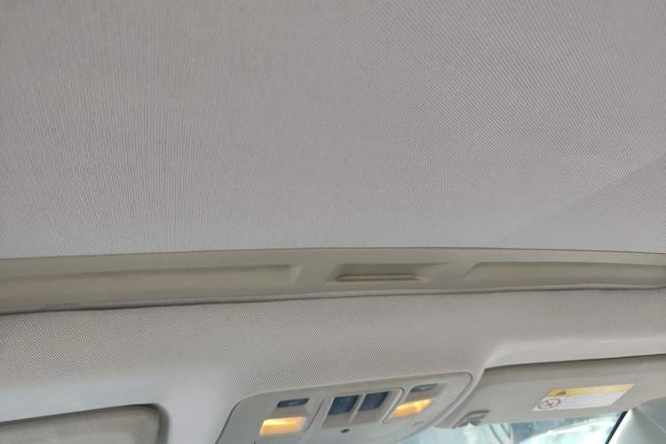 Used Chevrolet Malibu 2014 2.0L Automatic Luxury Edition Headliner