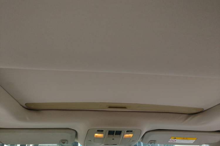 Used Chevrolet Malibu 2014 2.0L Automatic Comfort Edition Headliner
