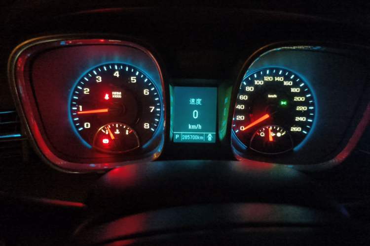 Used Chevrolet Malibu 2014 2.4L Automatic Luxury Edition Instrument Cluster