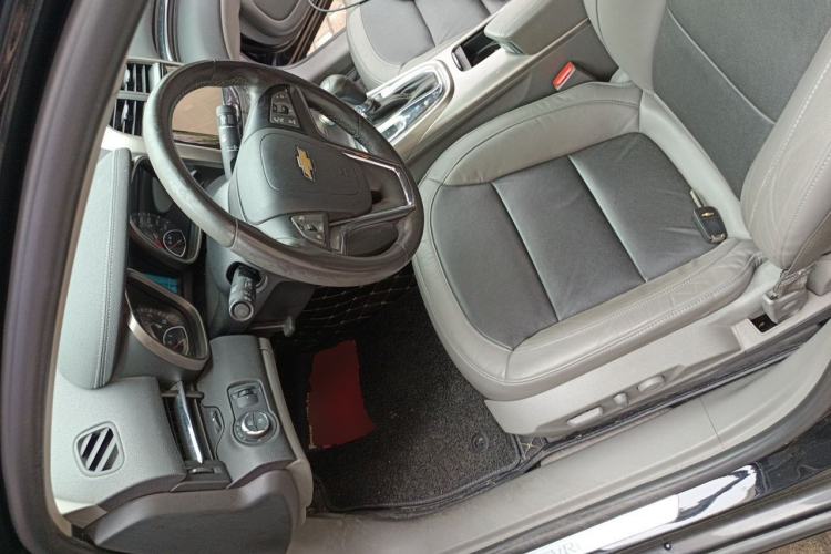 Used Chevrolet Malibu 2014 2.0L Automatic Luxury Edition Left Front Seat