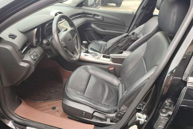 Used Chevrolet Malibu 2014 1.6T Automatic Comfort Edition Left Front Seat