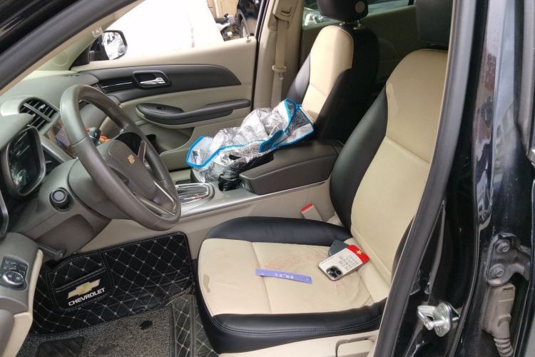 Used Chevrolet Malibu 2014 2.0L Automatic Comfort Edition Left Front Seat