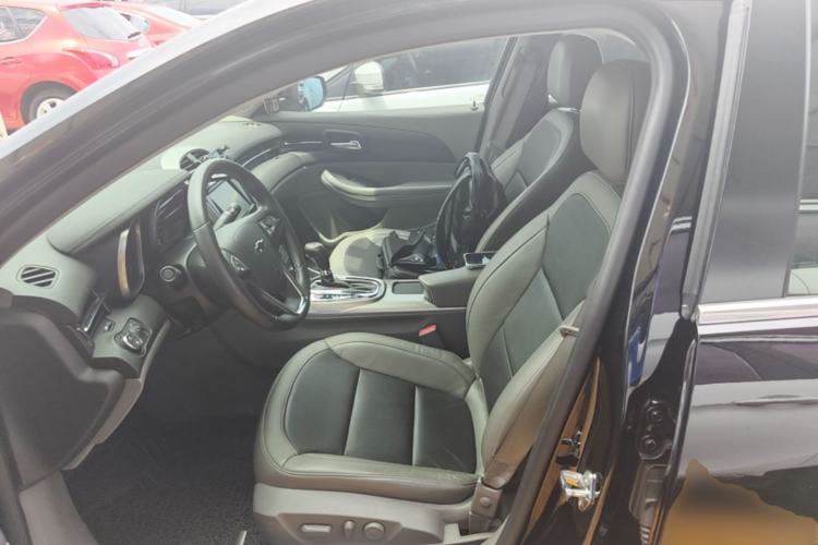 Used Chevrolet Malibu 2014 2.0L Automatic Luxury Edition Left Front Seat