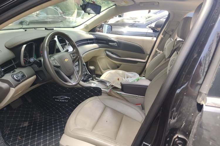 Used Chevrolet Malibu 2014 2.0L Automatic Luxury Edition Left Front Seat