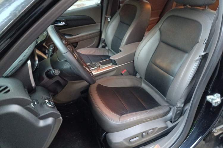 Used Chevrolet Malibu 2014 2.0L Automatic Luxury Edition Left Front Seat