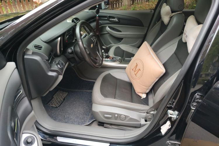 Used Chevrolet Malibu 2014 2.0L Automatic Luxury Edition Left Front Seat
