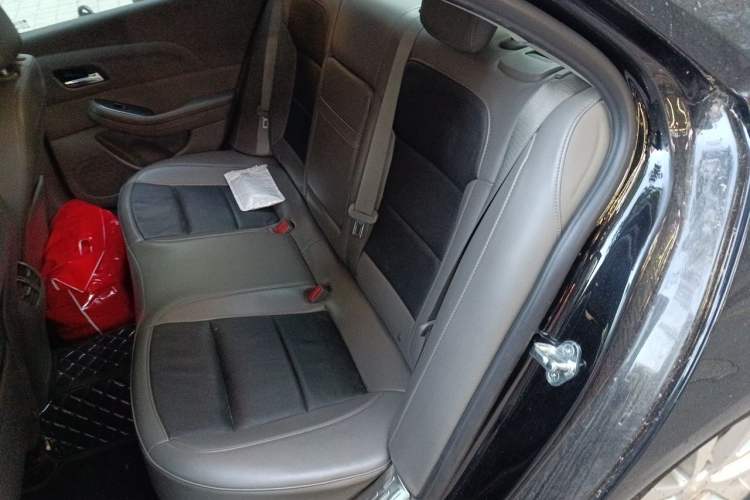 Used Chevrolet Malibu 2014 2.0L Automatic Luxury Edition Left Rear Seat