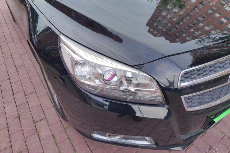 Used Chevrolet Malibu 2014 2.0L Automatic Comfort Edition Right Front Headlight