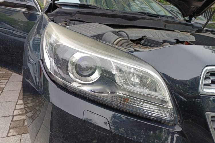 Used Chevrolet Malibu 2014 2.0L Automatic Luxury Edition Right Front Headlight