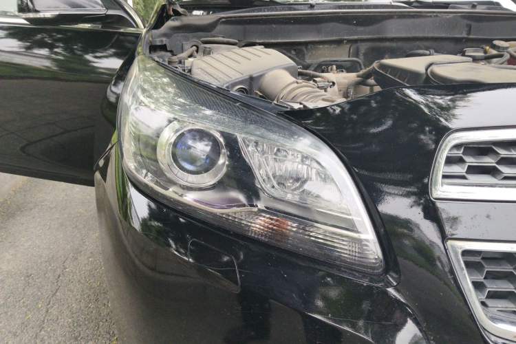 Used Chevrolet Malibu 2014 2.4L Automatic Luxury Edition Right Front Headlight
