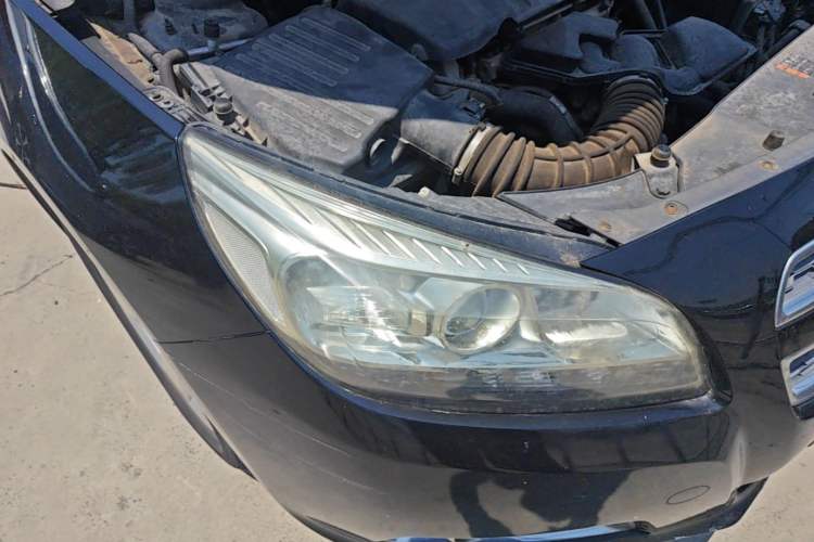 Used Chevrolet Malibu 2014 2.0L Automatic Comfort Edition Right Front Headlight