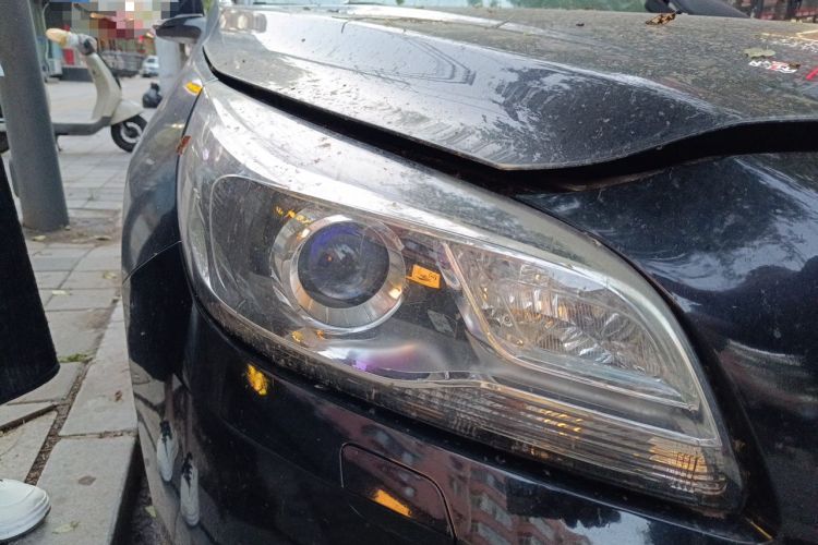 Used Chevrolet Malibu 2014 2.0L Automatic Luxury Edition Right Front Headlight
