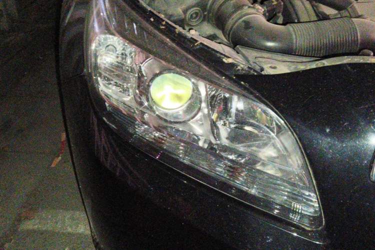 Used Chevrolet Malibu 2014 1.6T Automatic Comfort Edition Right Front Headlight
