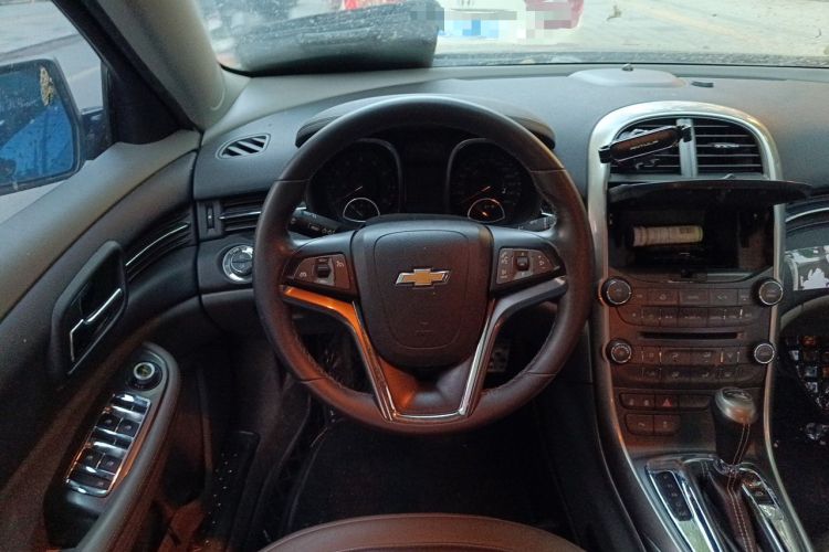 Used Chevrolet Malibu 2014 2.0L Automatic Luxury Edition Steering Wheel