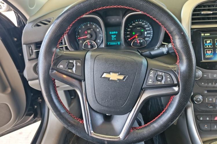 Used Chevrolet Malibu 2014 2.0L Automatic Luxury Edition Steering Wheel