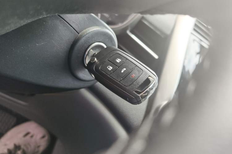 Used Chevrolet Malibu 2014 2.0L Automatic Luxury Edition Vehicle Key