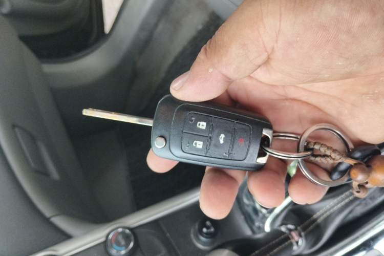 Used Chevrolet Malibu 2014 2.4L Automatic Luxury Edition Vehicle Key