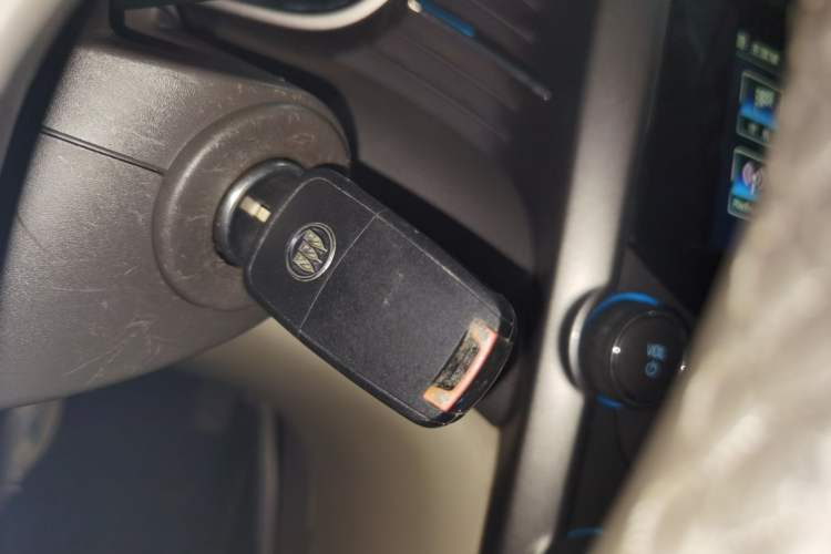 Used Chevrolet Malibu 2014 2.4L Automatic Luxury Edition Vehicle Key